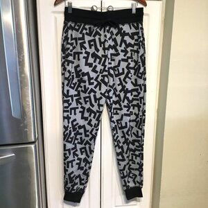 Carbon Graphic Sweat Pants Hip Pockets